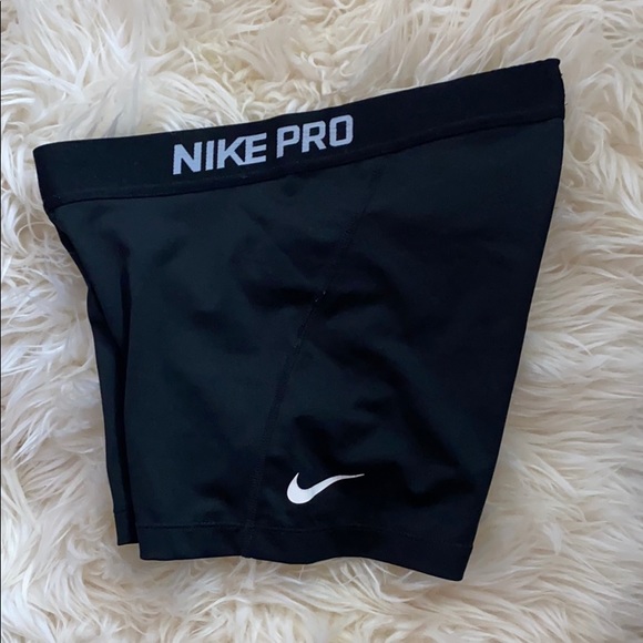 Nike Pants - Nike Pro Spandex Shorts
